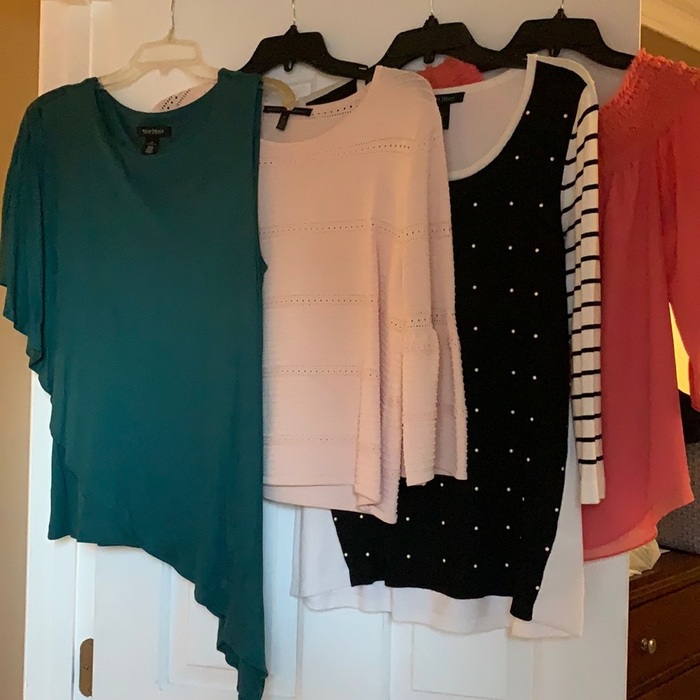 Set of 4 tops White House Black Market